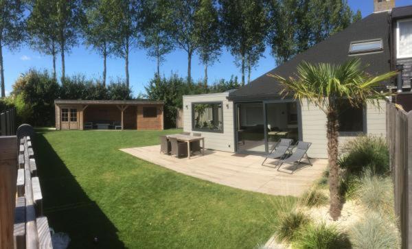 Holiday Cottage With Sauna In Zeeland Stavenisse Kültér fotó